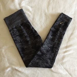Gymshark Camo Seamless